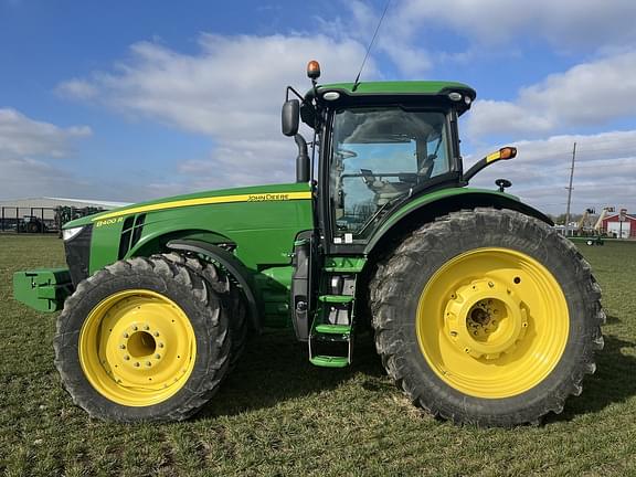 Image of John Deere 8400R equipment image 3