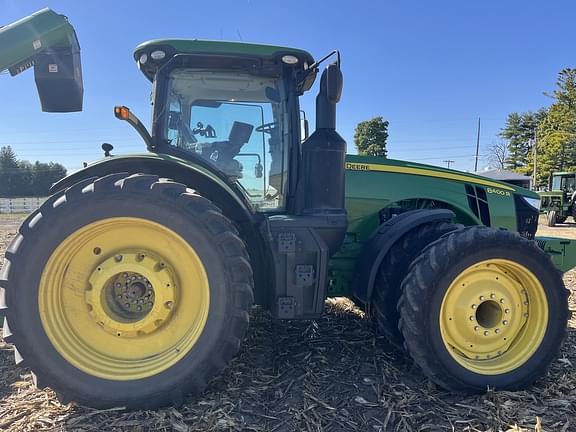 Image of John Deere 8400R equipment image 3