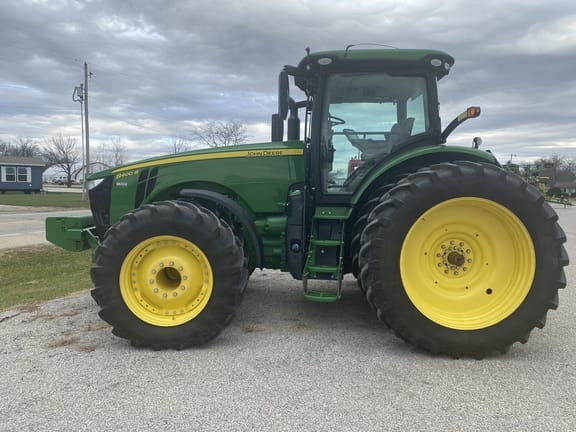 Main image John Deere 8400R
