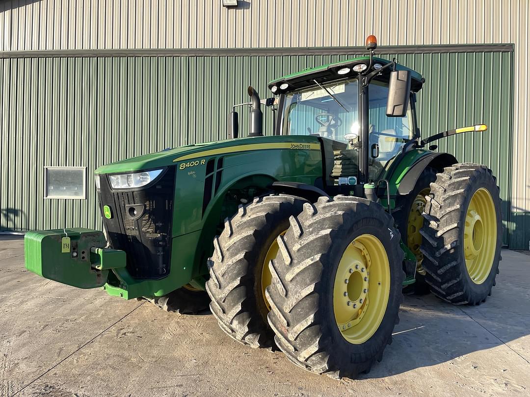 Image of John Deere 8400R Primary image