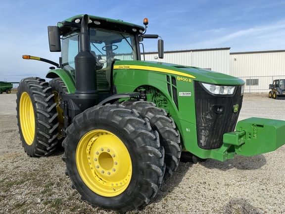 Main image John Deere 8400R