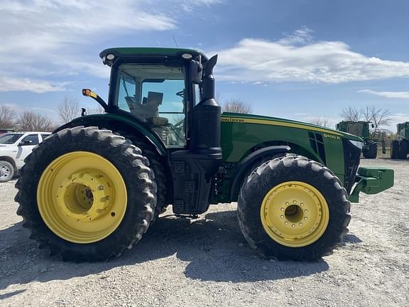 Image of John Deere 8400R equipment image 3