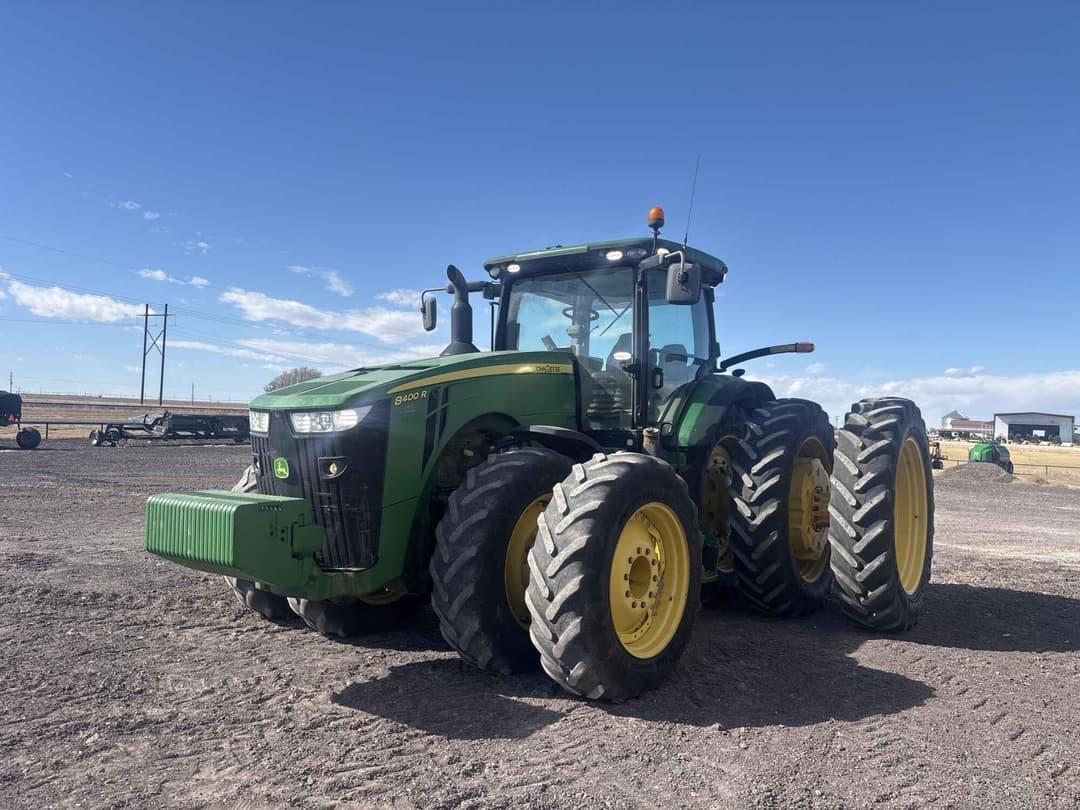 Image of John Deere 8400R Primary image