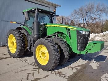 2017 John Deere 8400R Equipment Image0