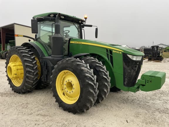 Image of John Deere 8400R equipment image 1
