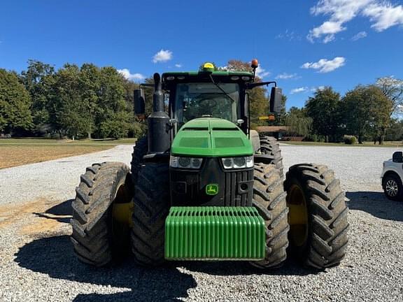 Image of John Deere 8400R equipment image 4