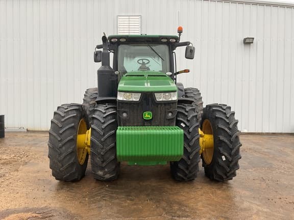 Image of John Deere 8400R equipment image 4