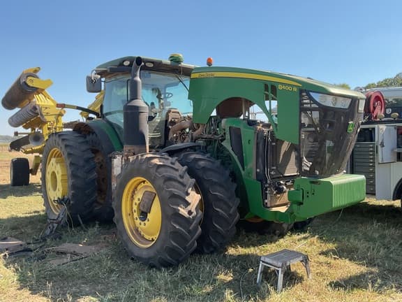 Image of John Deere 8400R Primary image