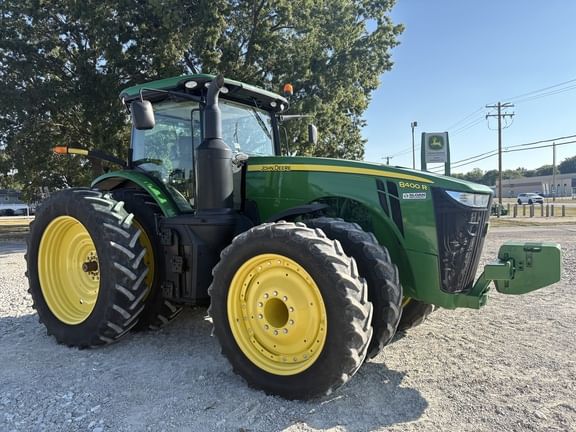 Main image John Deere 8400R