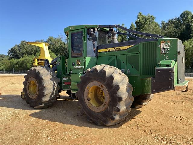 Thumbnail image John Deere 843L 3