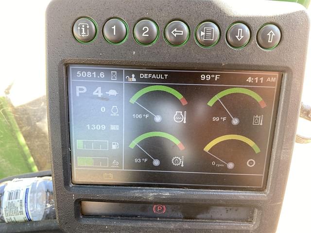 Thumbnail image John Deere 843L 9