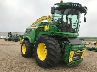 Main image John Deere 8600
