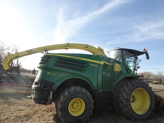 Image of John Deere 8600i equipment image 4