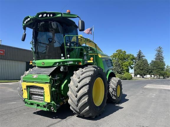 2017 John Deere 8800i Equipment Image0