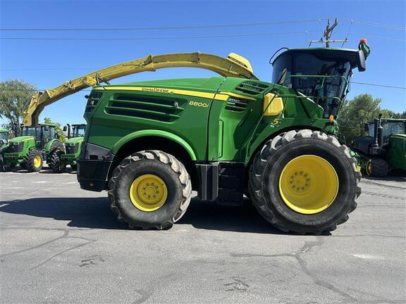 Image of John Deere 8800i equipment image 3