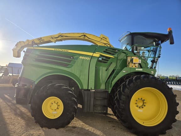 Image of John Deere 8800i equipment image 3