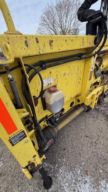 Image of John Deere 8800i equipment image 2