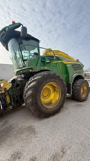 2017 John Deere 8800i Equipment Image0