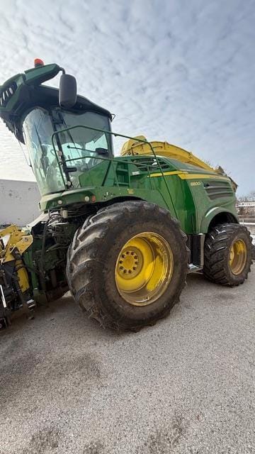 2017 John Deere 8800i Equipment Image0