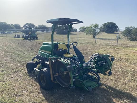 Image of John Deere 9009A equipment image 2