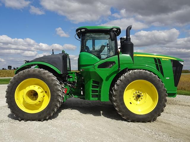 Image of John Deere 9370R equipment image 3