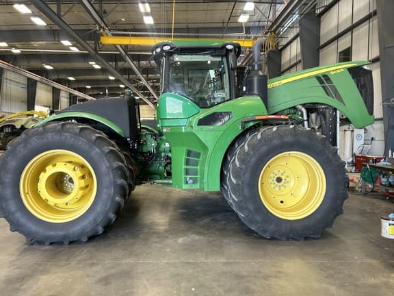 Image of John Deere 9420R equipment image 2