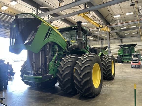 Image of John Deere 9420R Primary image
