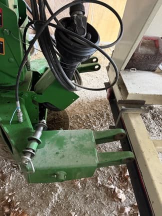 Image of John Deere 946 equipment image 3