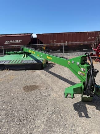 Image of John Deere 946 Primary image