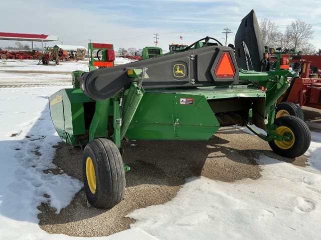 Image of John Deere 946 equipment image 4