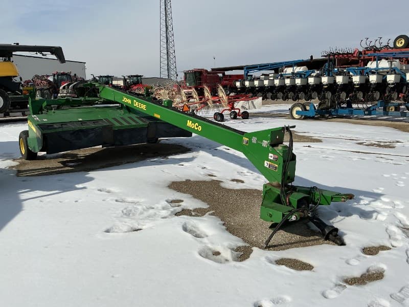 Image of John Deere 946 Primary image