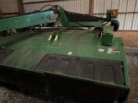 Image of John Deere 946 equipment image 1