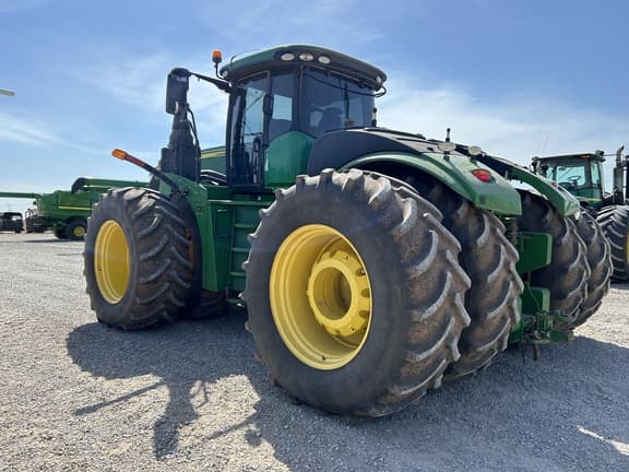 Image of John Deere 9520R equipment image 2