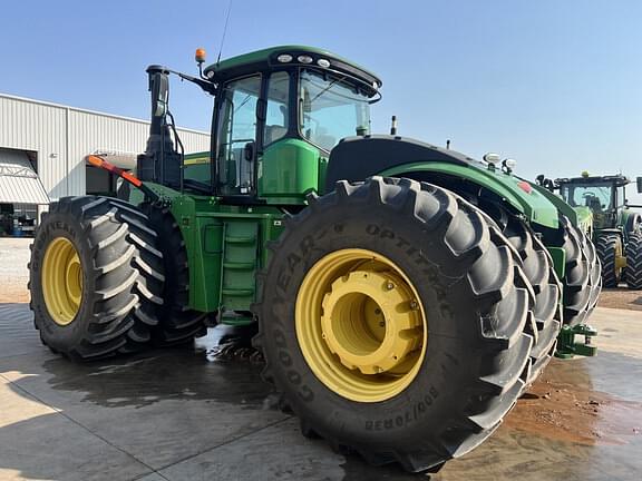 Image of John Deere 9520R equipment image 2