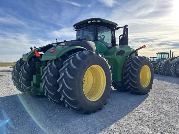 Image of John Deere 9520R equipment image 4