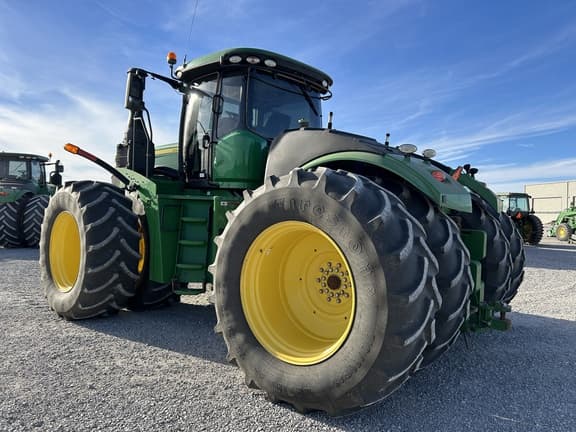 Image of John Deere 9520R equipment image 2