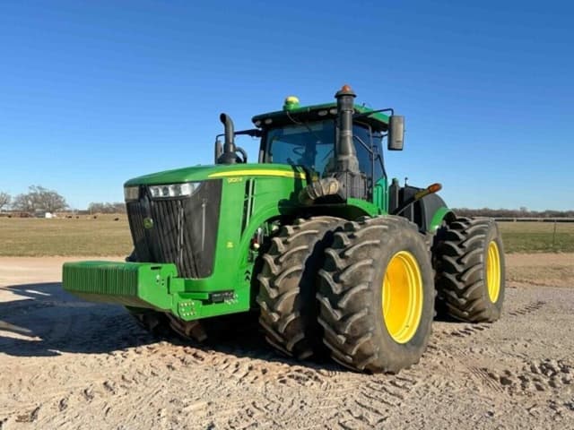 Image of John Deere 9520R equipment image 1