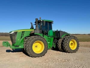 2017 John Deere 9520R Image
