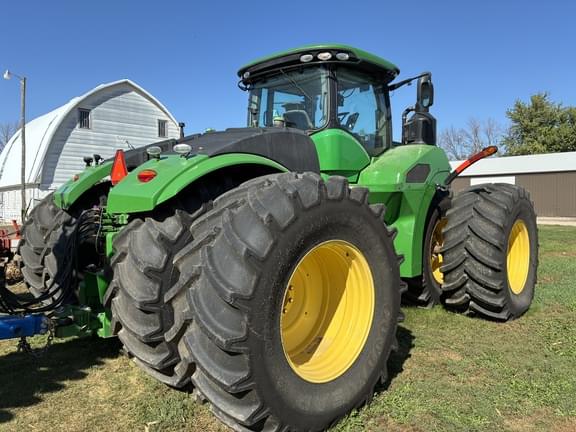Image of John Deere 9520R equipment image 2