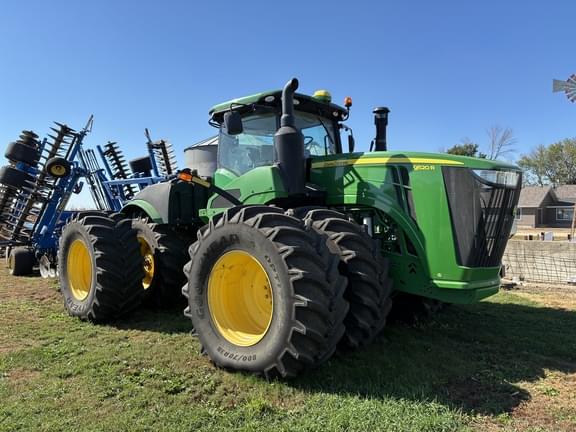 Image of John Deere 9520R Primary image