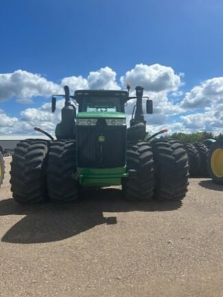 2017 John Deere 9520R Equipment Image0