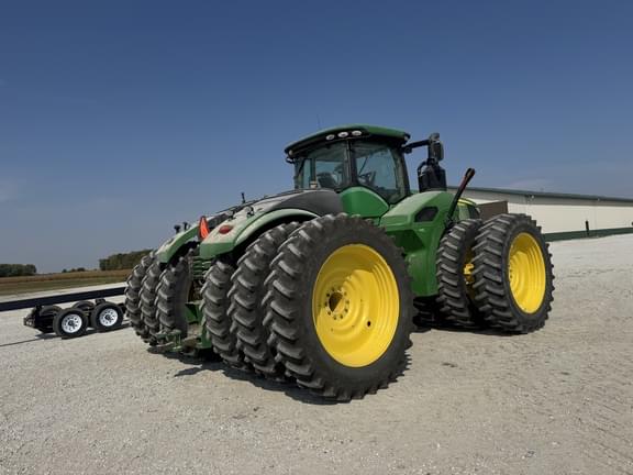 Image of John Deere 9520R equipment image 2