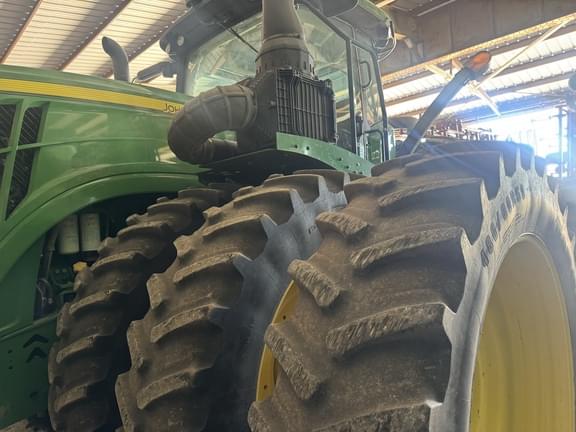 Image of John Deere 9520R equipment image 4