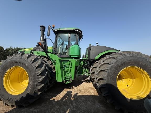 Image of John Deere 9520R equipment image 4