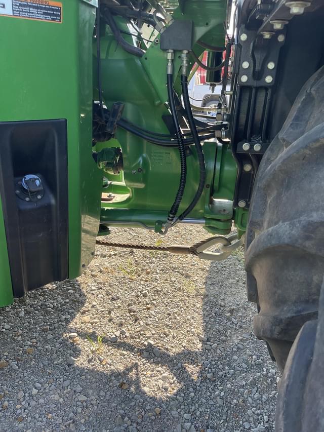 Image of John Deere 9570R equipment image 4