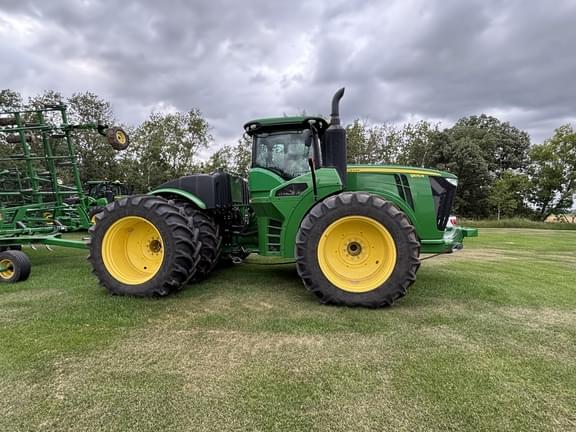 Image of John Deere 9570R Primary image