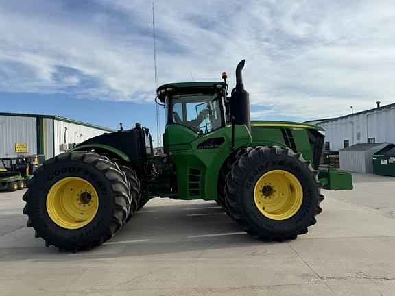 Image of John Deere 9620R equipment image 3