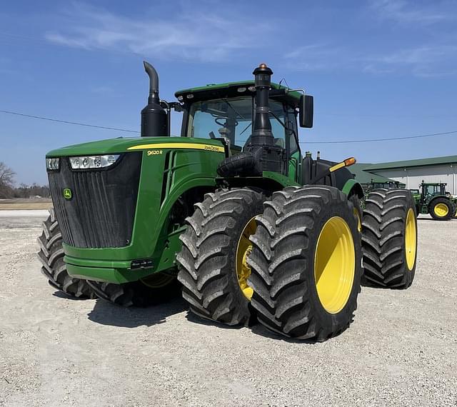 Image of John Deere 9620R equipment image 1