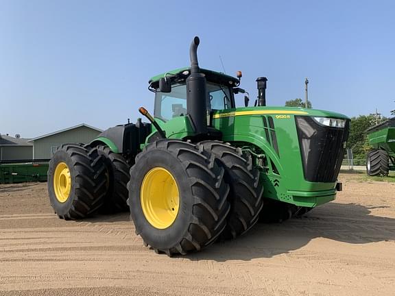 Image of John Deere 9620R equipment image 1