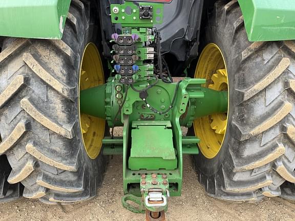 Image of John Deere 9620R equipment image 4
